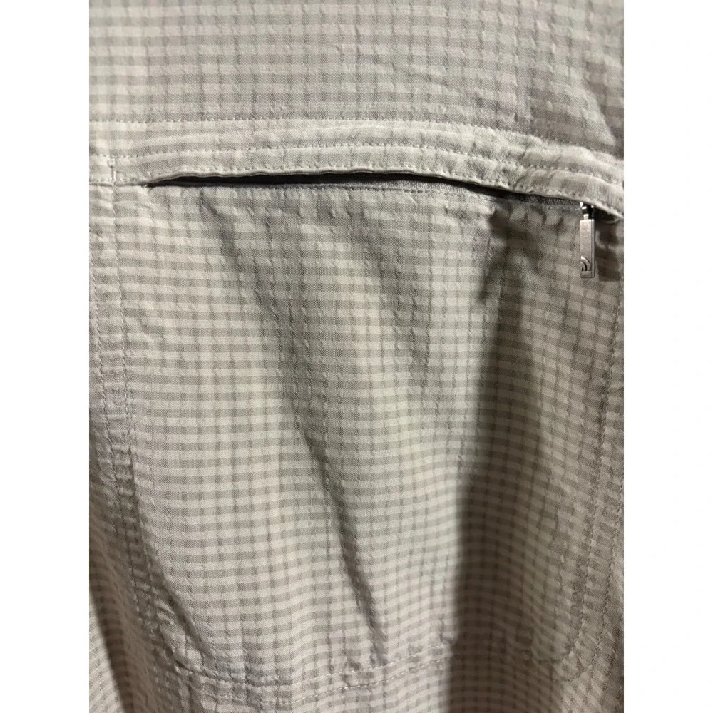 The North Face Shirt Mens XL Tan Excellent Short Sleeve Zip Pocket ABC4